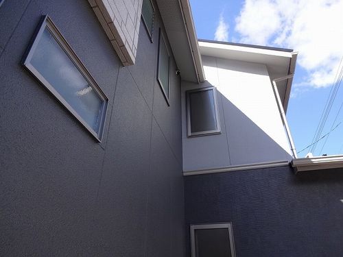 外壁色を黒に 大人の遊び心をくすぐる施工事例２０選 外壁塗装 屋根塗装ならプロタイムズ